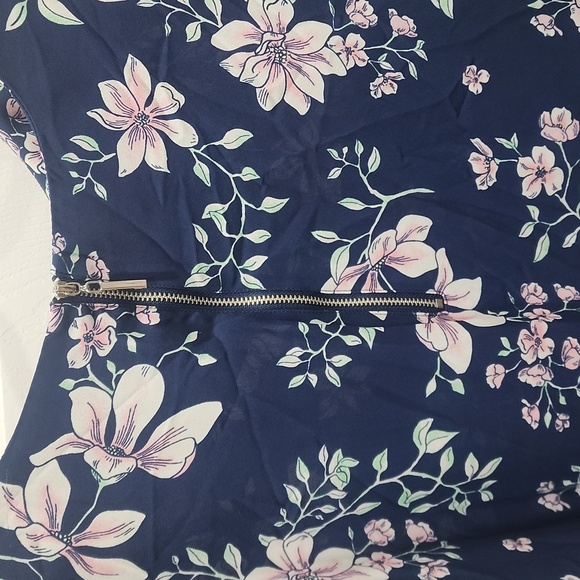 Lily Morgan - Picture 4 of 4